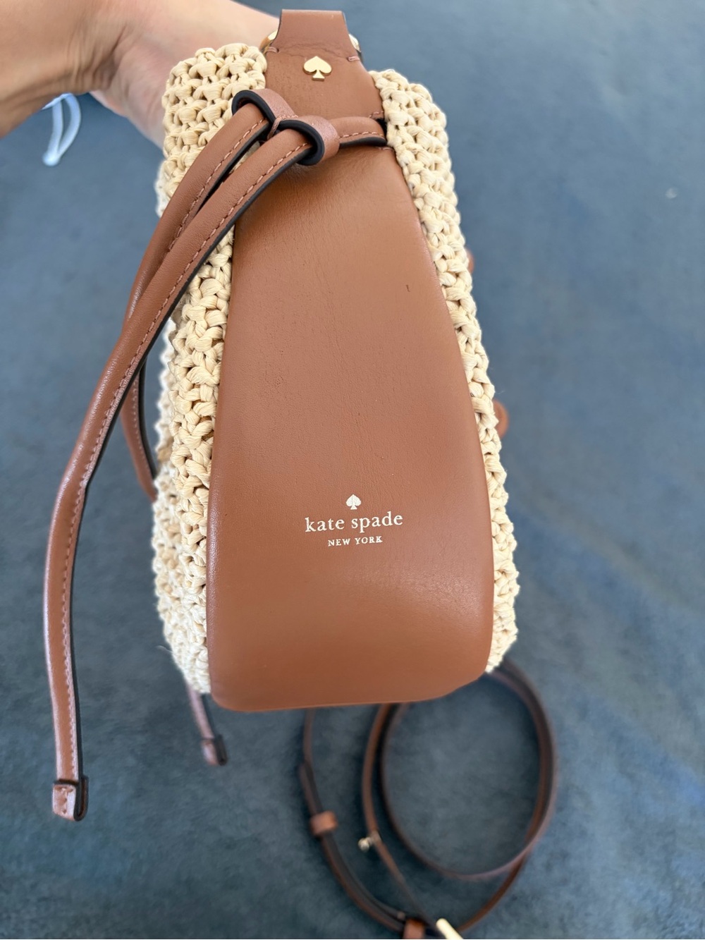 Kate Spade “Pinch” crossbody - Picture 4 of 6